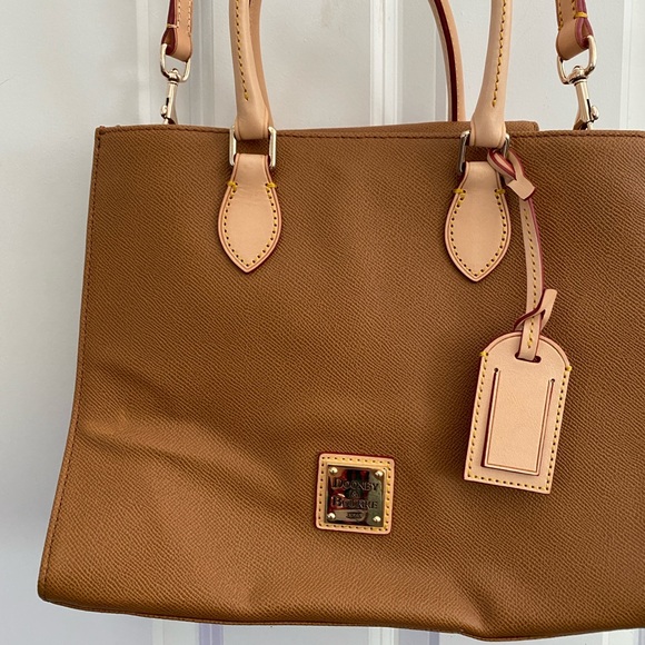 Dooney & Bourke Janine Purse Handbag Wallet - Picture 2 of 16